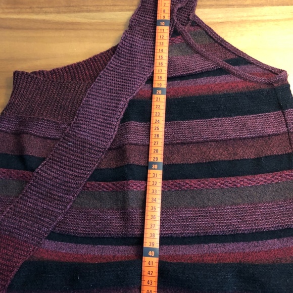 Sarah Pacini Burgundy and Black Off-the-Shoulder Sweater - Picture 6 of 8